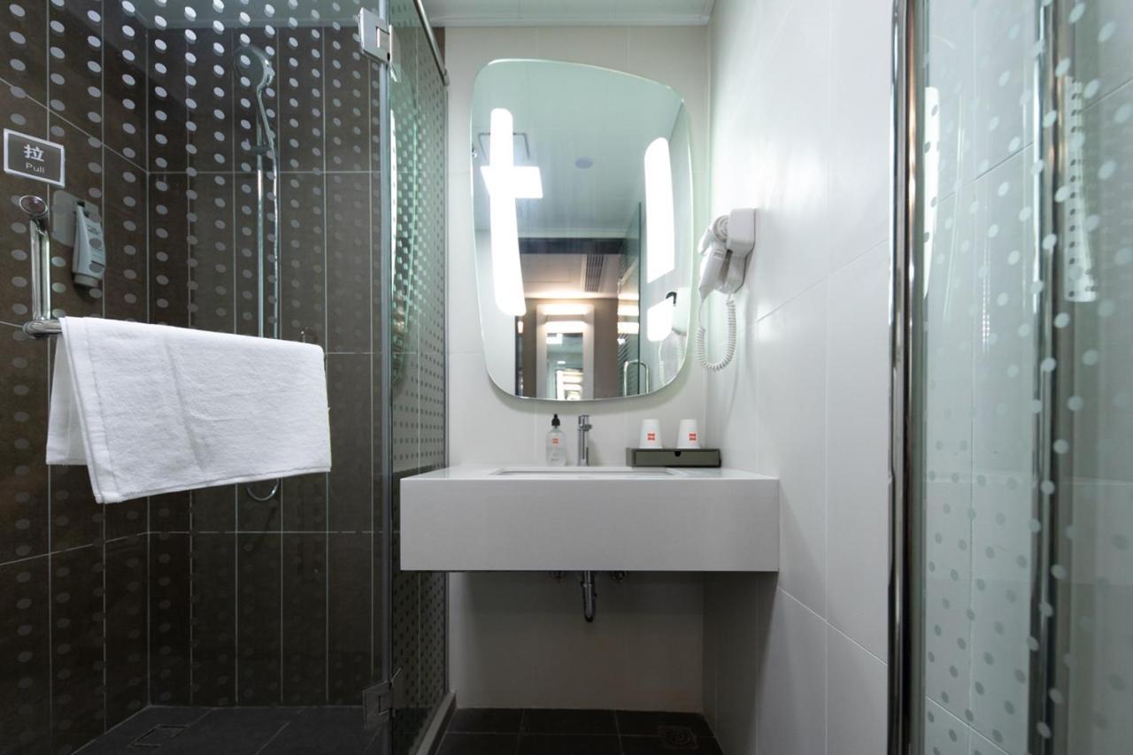 Ibis Suzhou Sanxiang Road Hotel ภายนอก รูปภาพ